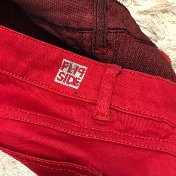 Flipside Reversible Denim Red & Dark Pattern - Picture 8 of 8